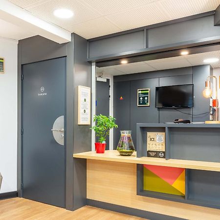 B&B Hotel Nantes Aeroport Bouguenais Exterior photo